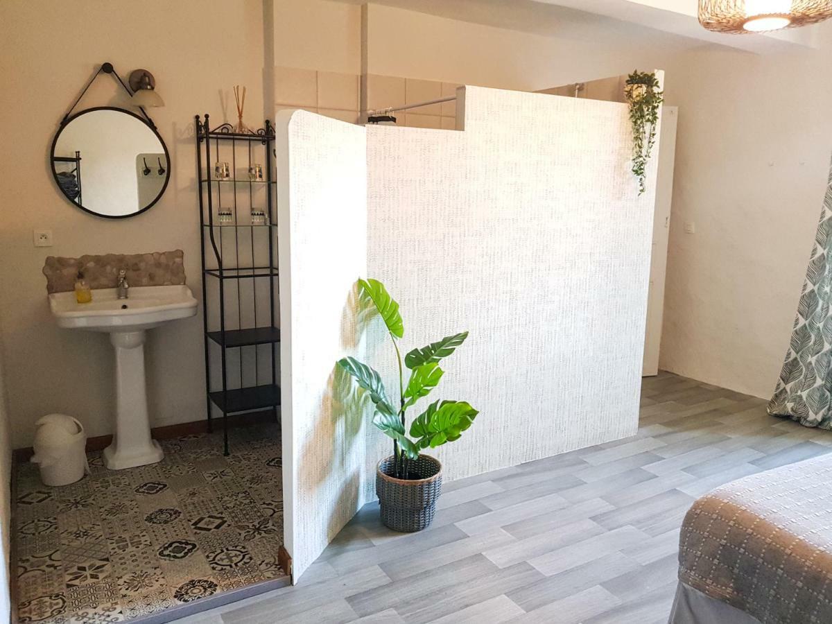 Issor Maison D'Hotes Les 3 Baudets מראה חיצוני תמונה